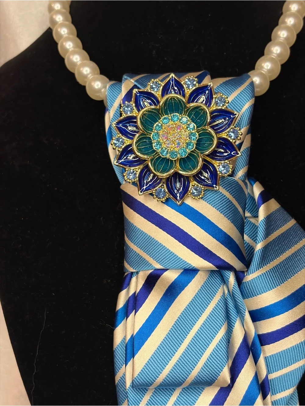 Blue Striped Women's Neck Scarf with Floral Brooch